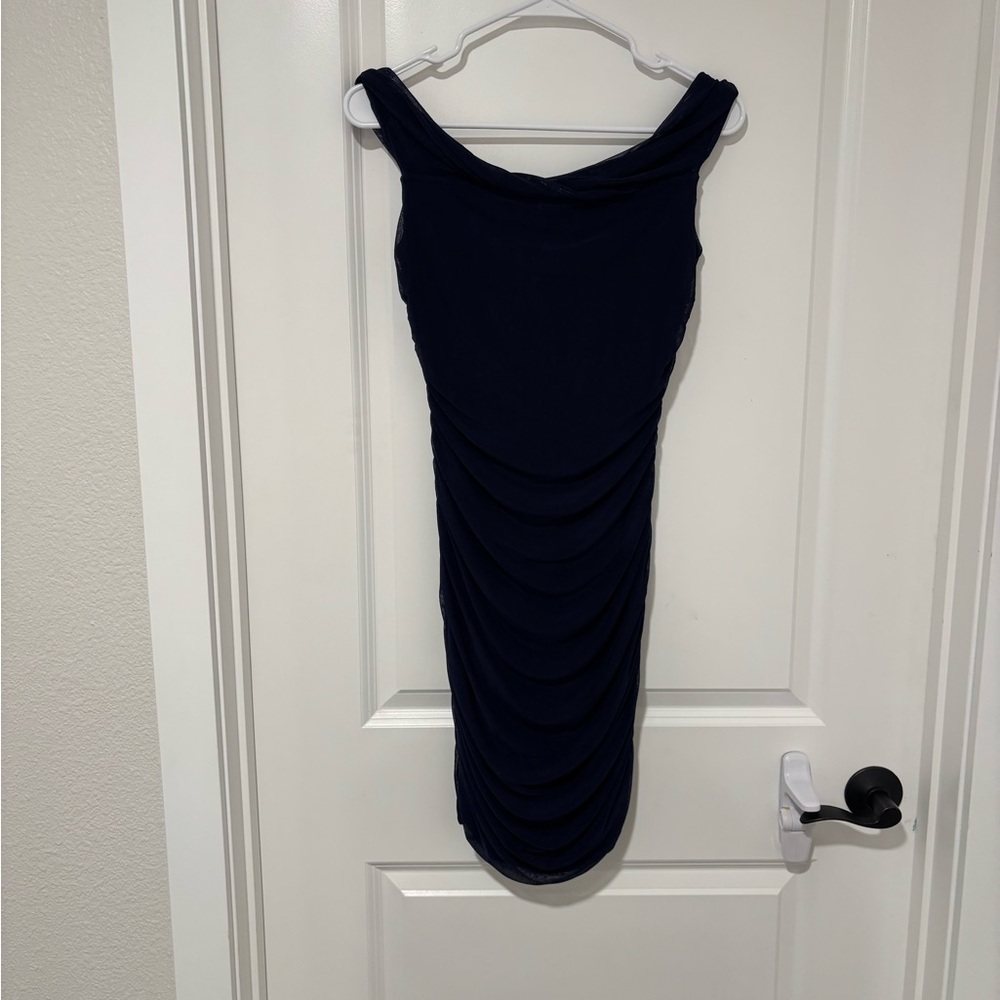 VENUS Off-Shoulder Navy Mini Dress